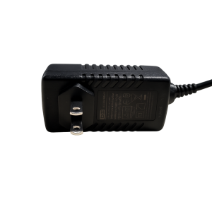 Adaptador de corriente estabilizada 220V 12V 2A