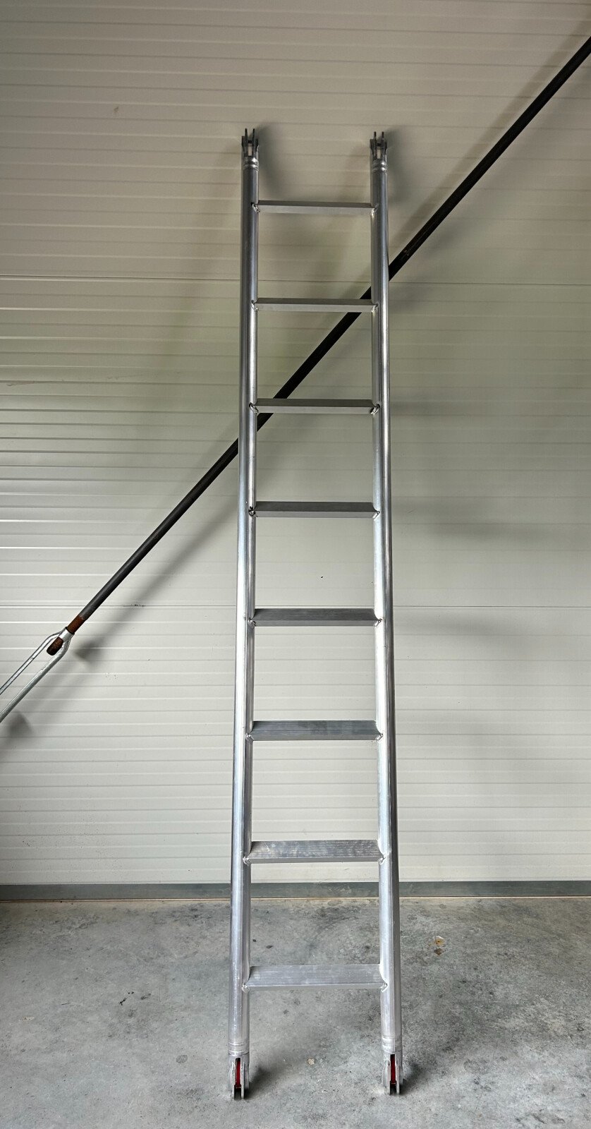 Escalera para andamio de aluminio 1 Escalera para andamio de aluminio
