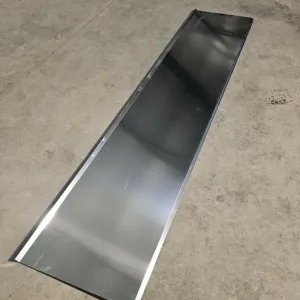 Guardabarros trasero aluminio sistema SUD 1800x370 + 6 tornillos autoperforantes 63x25