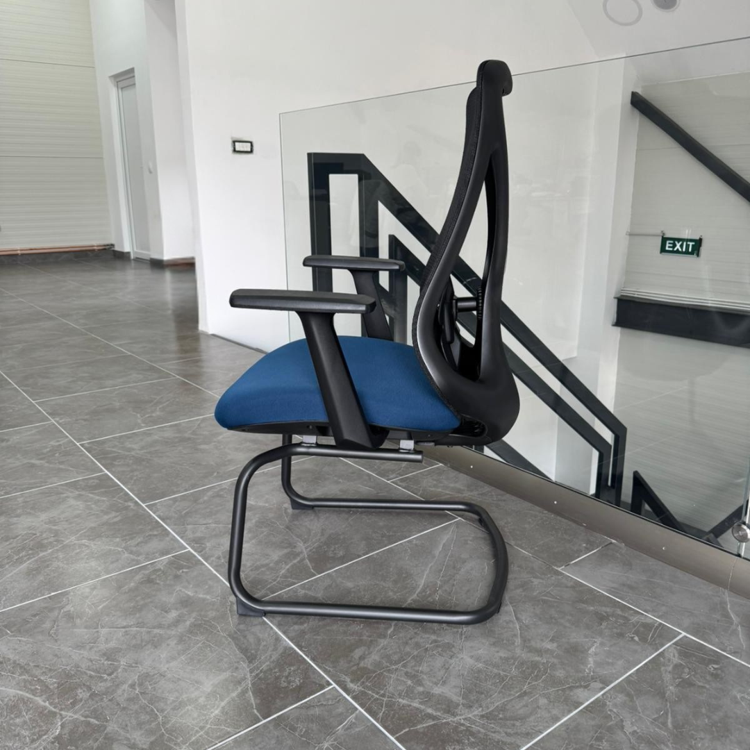 Silla de oficina ergonómica con respaldo de malla brazos fijos y estructura de acero – W550D615H1040 mm 4 Silla de oficina ergonómica con respaldo de malla brazos fijos y estructura de acero – W550D615H1040 mm