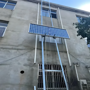 Elevador electrico de acero altura maxima 12 m con carro movil y mando a distancia para elevacion de mercancias y paneles solares fotovoltaicos