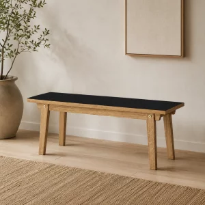 Banco moderno de madera de acacia con asiento negro de 160 cm1