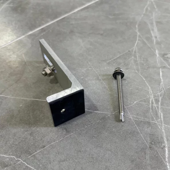 Soporte en L con goma + tornillo autoperforante + tuerca D para paneles solares en tejados de chapa, 80×30 mm4